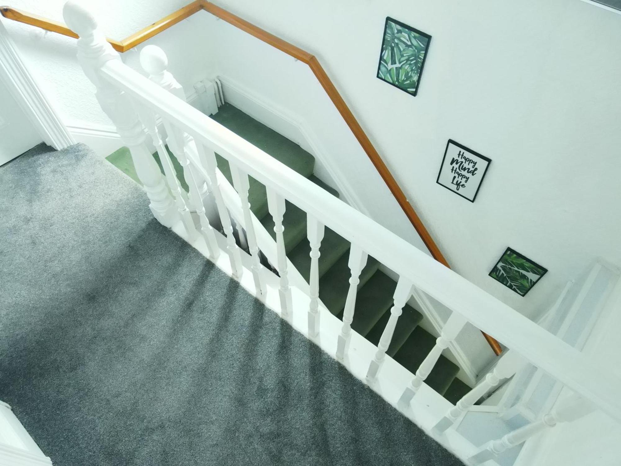 Service Accommodation 2 Bed Room Apartment In Newport South Wales Near Celtic Manor Icc Wales Bagian luar foto
